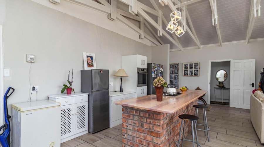 3 Bedroom Property for Sale in Riverside Western Cape